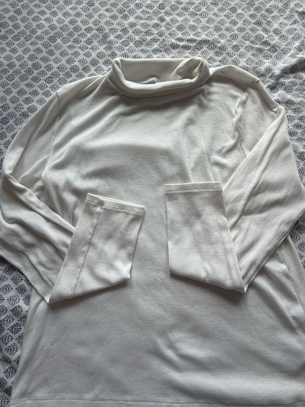 GAP White Ribbed Long Sleeve Lounge Top